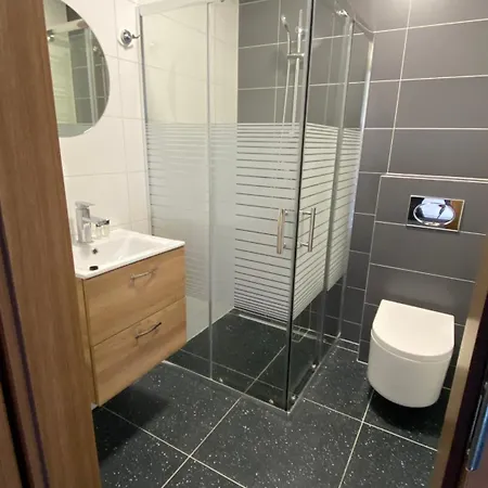 Hotel E-hotel