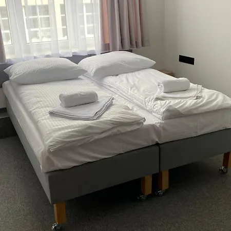 Готель E-hotel Лодзь