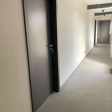 E-hotel Hotel *