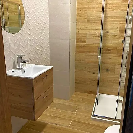 E-hotel Hotel