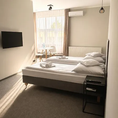 E-hotel Готель Лодзь