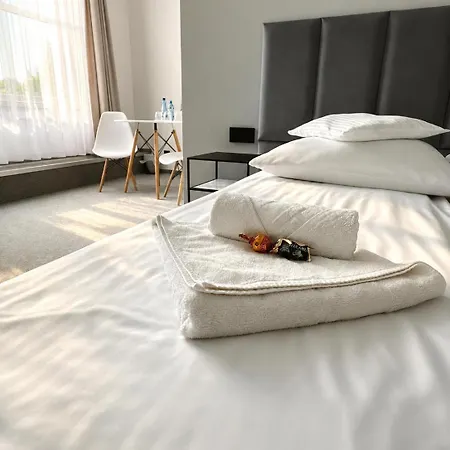 Готель E-hotel Лодзь