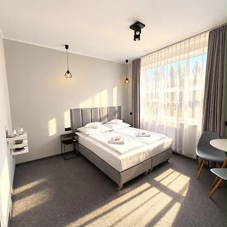 E-hotel